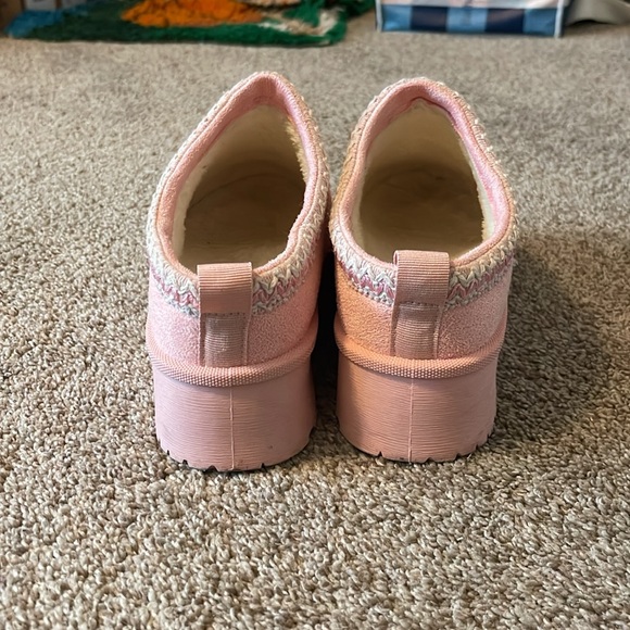 Cozy Pink Womens Slip-On platform Shoes 6.5 - Picture 4 of 4